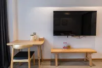 Suzhou Manshiguang · Serendipity Leisure & Holiday Inn (Pingjiang Road Zhuozheng Garden Branch) - Homestay