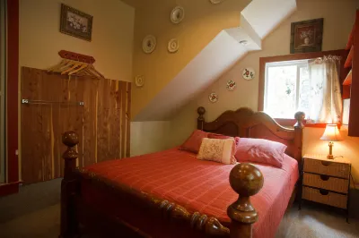 Volcano Hale Hotel a 