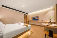 XIYA Qiya Hotel (Liupanshui High-Speed Railway Station People's Square)