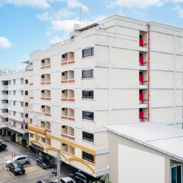 P-Park Hotel Bangkok Отели рядом с достопримечательностью «Пирс Kiak Kai»