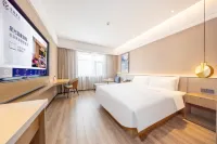 Starway Hotel (Pingliang Huochezhan)