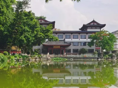 Xinxing Guo'en Hotel (Liuzu's Hometown) Các khách sạn gần Zangfokeng