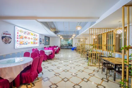 Shenyang Manor Hotel Отели рядом с достопримечательностью «Народный конгресс Наму»