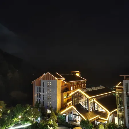 Green · BLISS Private Hot Spring Per Room | Hot Spring Boutique Inn