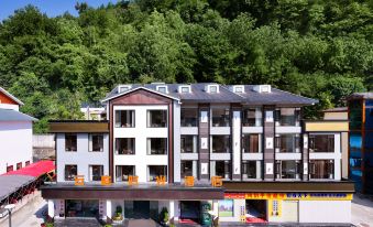 Zhangjiajie Yunting Time Hotel 썸네일