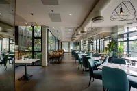 The Henry Hotel Roost Bacolod - breakfast
