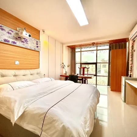 Xiping Xiaoyin Chaying Homestay