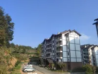 十二山居民宿（烏江寨旅遊度假區東寨口店）