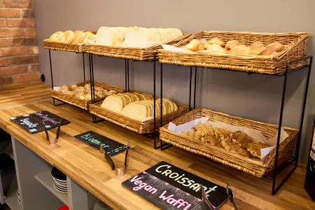 Holiday Inn - the niu, Loom Manchester North Отели рядом с достопримечательностью «Библиотека Портико»