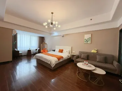 A lily wisdom hotel (Fuyang Yingzhou Wanda Store)