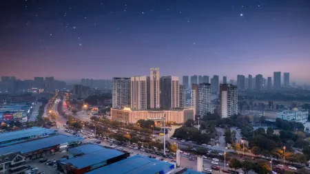 Changsha Longhua International Hotel Отели рядом с достопримечательностью «Hunan Biological and Electromechanical Polytechnic (Donghu Campus)»