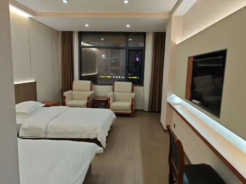 Langxi Wutonghu Business Hotel