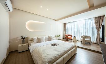 Dali River Village Residence Light Luxury Hostel (South Gate of the Ancient City)