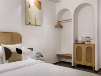 Y.F · Hotel (Yangshuo Yulong River Ecological Park and Guilin Romance Park) Hotel in zona Collina della Luna