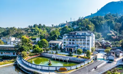Baihou Mountain Villa Hotels near Shuangjishan Forest Park