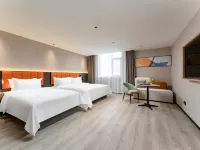 Elong ME Hotel (Jinan Baotu Spring Daming Lake) Отели рядом с достопримечательностью «Озеро Пяти драконов»