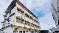 Eden Residence by NamRoom Hotel dekat Toko Kado Wulan