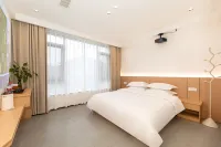 Tonglu Lianyi Homestay (OMG Xintiao Leyuan)