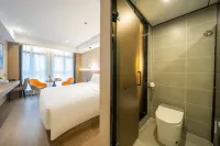 Kesite x hotel Отели рядом с достопримечательностью «Чунь Юй Торговый Город»