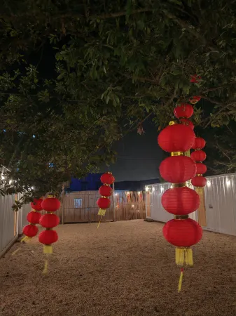 Naozhou Island Tidal Homestay Отели рядом с достопримечательностью «Longhaitian Island»