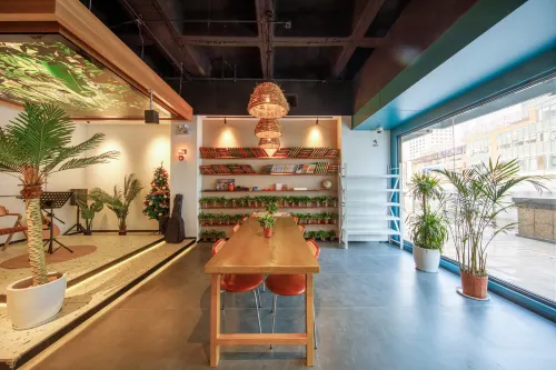 登巴客棧（上海陸家嘴新大陸廣場店）