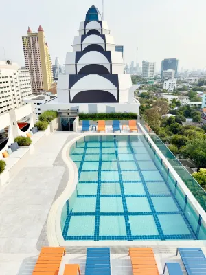 เดอะ ควอเตอร์ สะพานควาย บาย ยูเอชจี