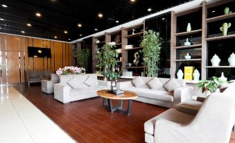 Yi Qiao Hotel