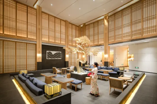 โรงแรมรีสอร์ทโลเฮาส์ ลี่เจียง (สาขา ถนนคนเดินซีเจีย อี้เถียน หยางซั่ว)