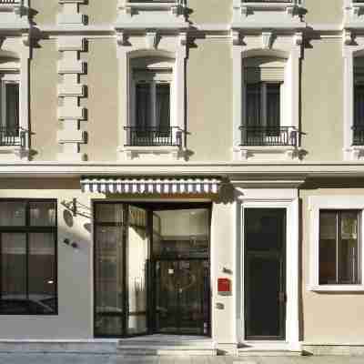 Maison Barbillon Grenoble - Centre Gare Hotel Exterior