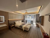 Waku Courtyard House Hotels in Dongming County