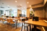 ＆AND HOSTEL HOMMACHI EAST