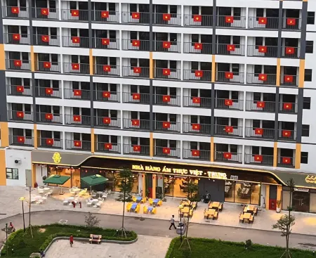 Evergreen apartment opposite Fukang 1 Отели в г. Hoang Ninh