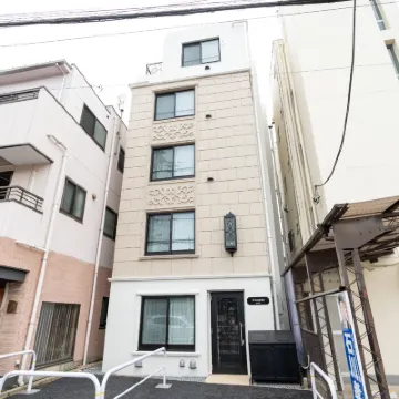 CH RESIDENCE Kikuicho Hotel berhampiran Tempat Keramat Tokyo