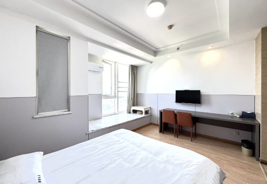 Jijia Loft Hotel Apartment (University of Traditional Chinese Medicine Metro Station) Hotel Overview