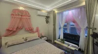Tai'an Fuyue Homestay (Tai'an High-Speed Railway Station) Hotels near Shineway Frozen Fresh Meat (Tai'an Daiyue Department of Civil Affairs Marriage Registration Chudong)