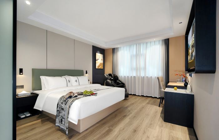 Manzhou Hotel