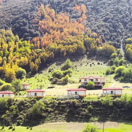 Cuopu Stream Camping Hotel