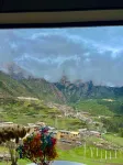 Ya'an 18 ° · Full View Sunrise View Homestay (Zagana Runwugou Branch) - balcony