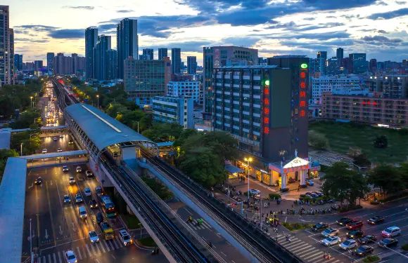 維也納酒店（深圳龍崗南聯地鐵站店）