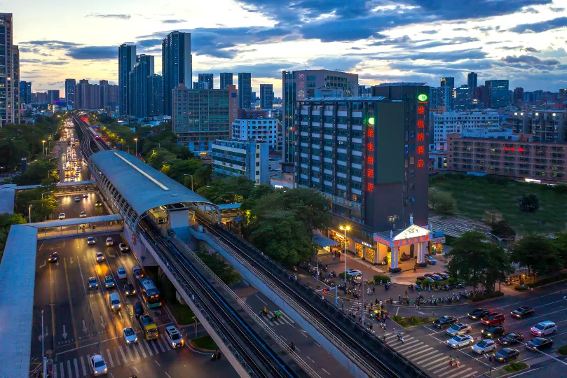 Vienna Hotel (Shenzhen Longgang Nanlian Subway Station)