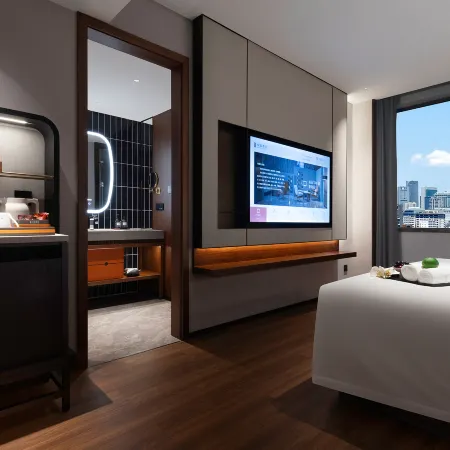 ROYGEM Hotel (Wuyi Square, Yaoling & 2nd Xiangya Station, Changsha)