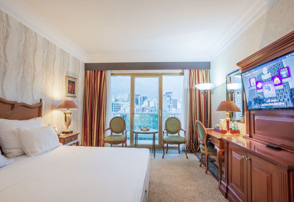 Esteghlal HotelOver view