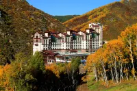 Dragon Palace Hotel (Wanlong Ski Resort)