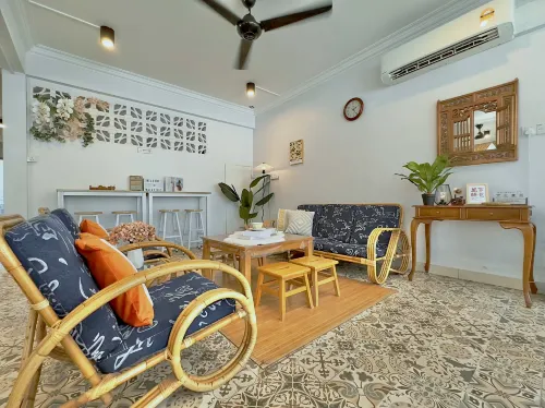 NewWALAI N3 |Landed house near IMAGO KK| CarGarage - Bungalows