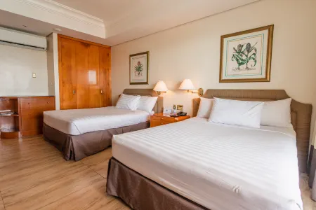 Subic Bay Yacht Club