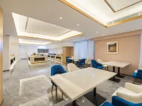 Starway Hotel (Yitong City Plaza) Hotels in Yitong