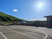 Dege Qin Chuan No.1 Grand Hotel (Manigango) - Parking