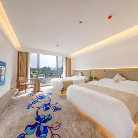 Sansui Liangqi Qingju Smart Hotel (Sansui County People's Government Railway Station)