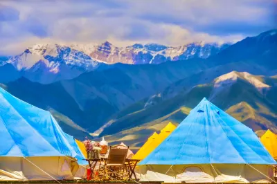 Sayram Lake Huguang Zhangying Campsite