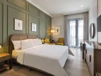 Artotel Casa Hangtuah Hotels near Bundaran Senayan